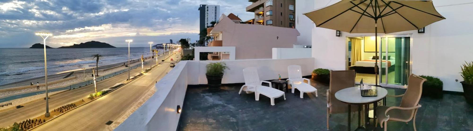 Coral Island Beach View Hotel Mazatlan Exterior photo