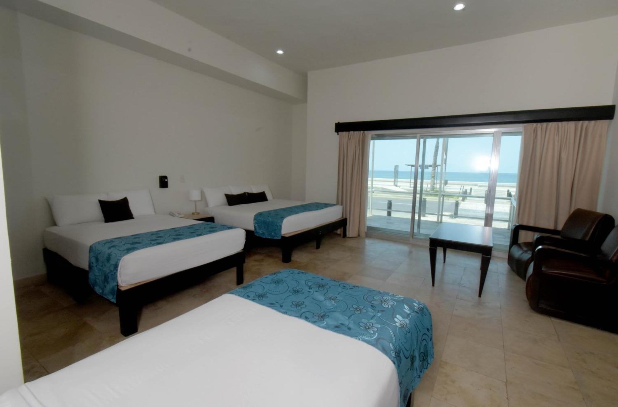 Coral Island Beach View Hotel Mazatlan Exterior photo