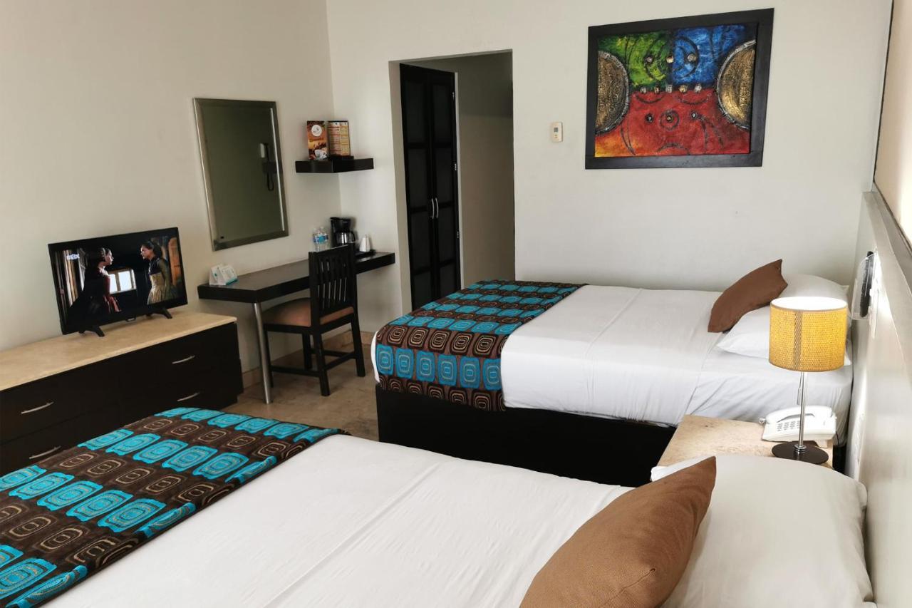 Coral Island Beach View Hotel Mazatlan Exterior photo